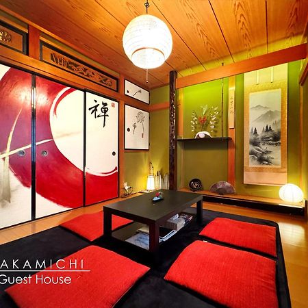 אוסקה Guesthouse中道 מראה חיצוני תמונה
