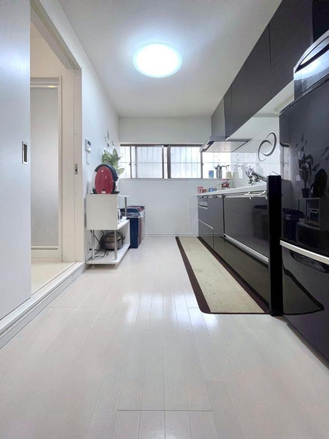 אוסקה Guesthouse中道 מראה חיצוני תמונה